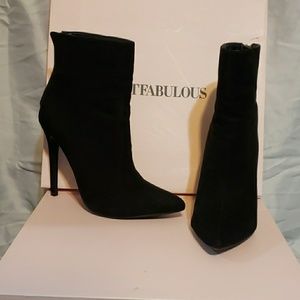 Super Sexy Black Booties